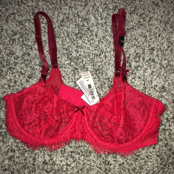 Victoria's Secret Other - NWT Red lace VS bra
